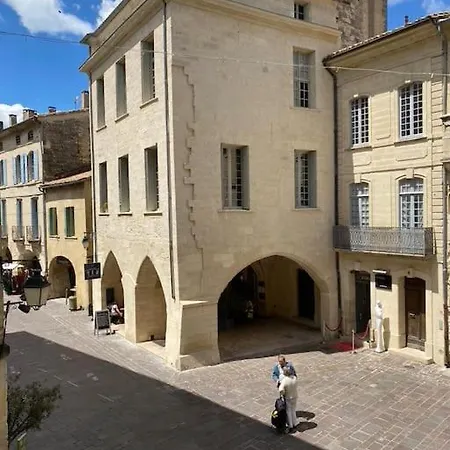 Uzes Centre Διαμέρισμα *